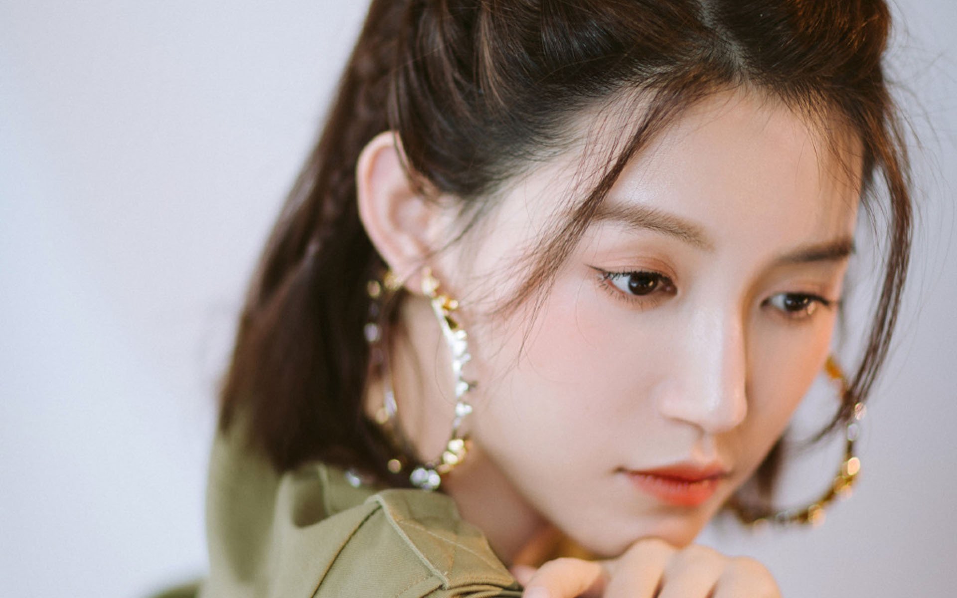 “德甲夺冠形势近乎白热化，夺冠悬念待揭晓”，德甲球队夺冠次数排名