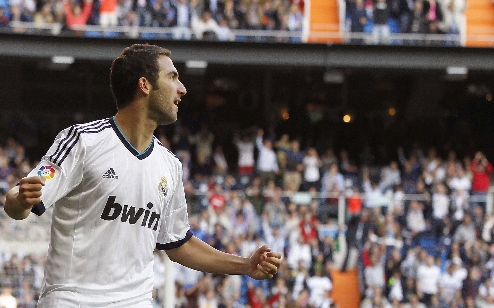 英超逆转天王：逆境中展现王者本色，英超王朝