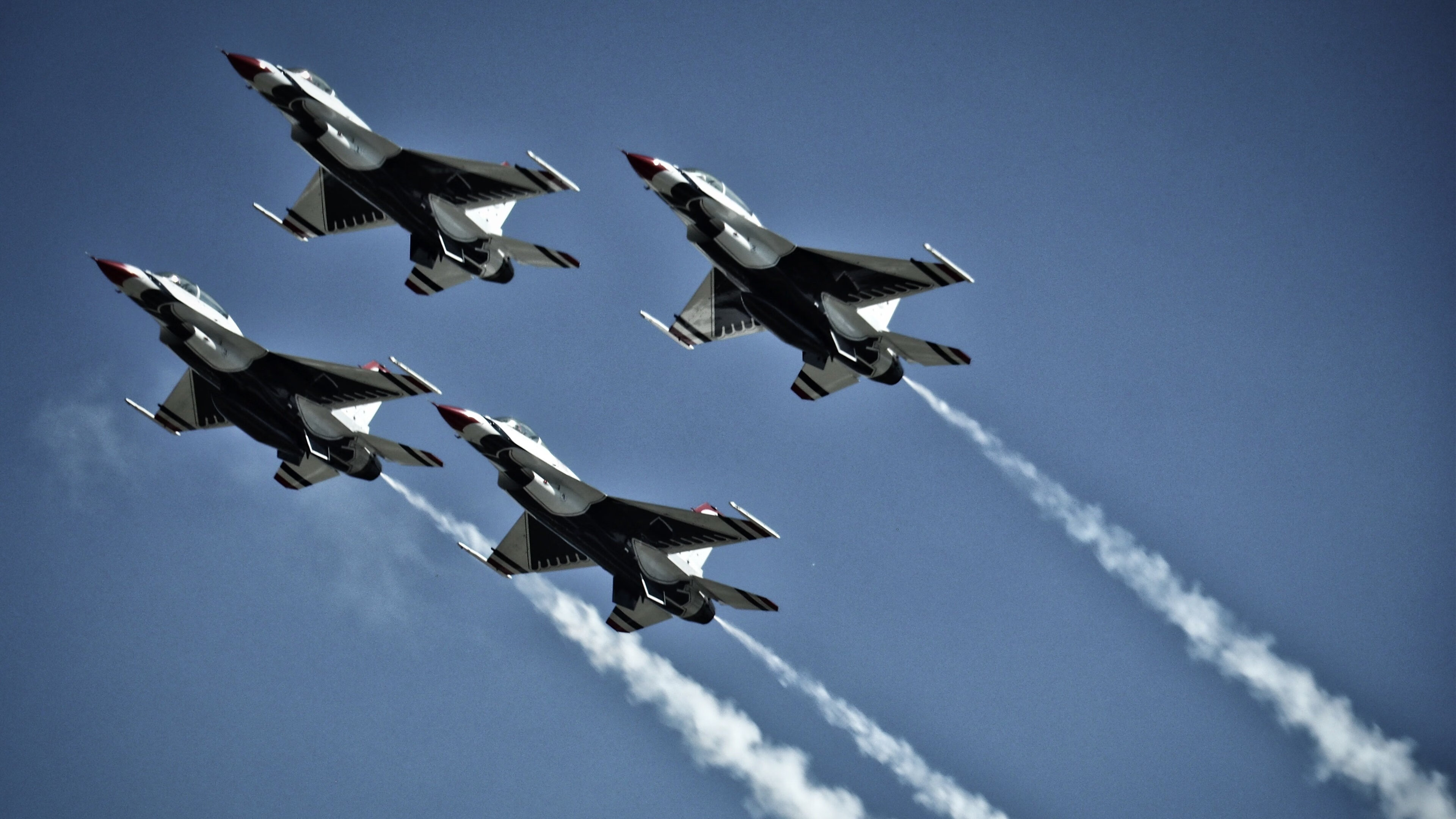 JiuyouAPP下载-“青训名师授课，提升少年球员专业能力”，青少年篮球培养